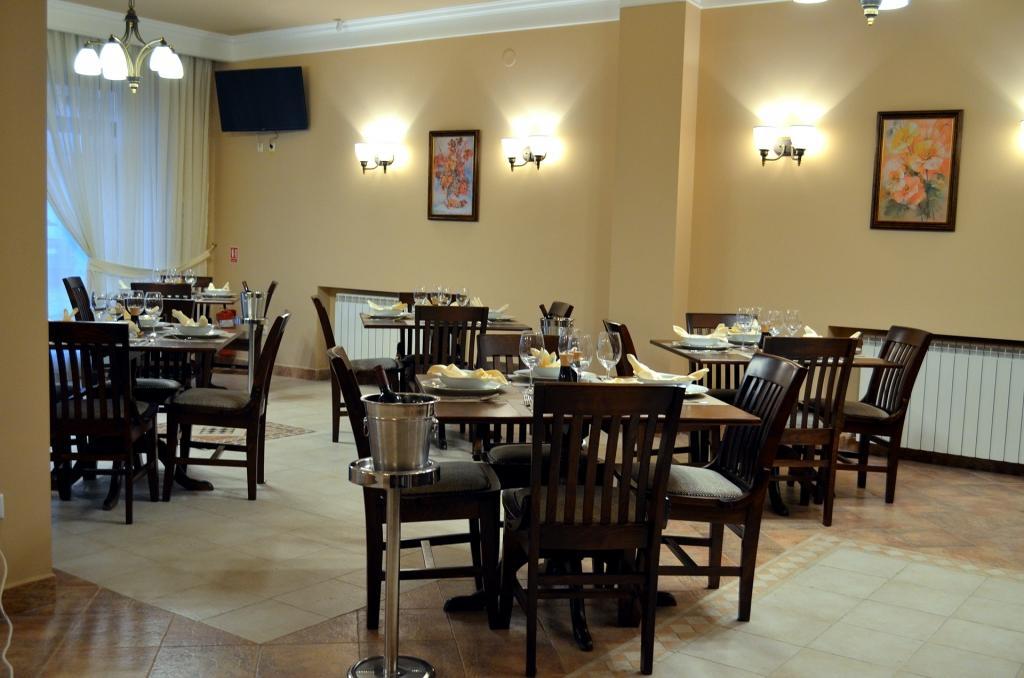 Hotel Vila Gardenia à Oradea Extérieur photo
